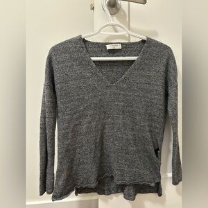 Babaton - V-Neck Longsleeve - XS